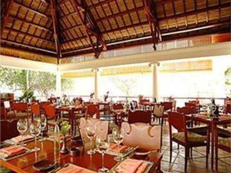 Patra Semarang Hotel & Convention Экстерьер фото