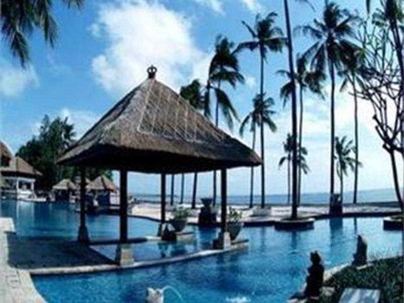 Patra Semarang Hotel & Convention Экстерьер фото