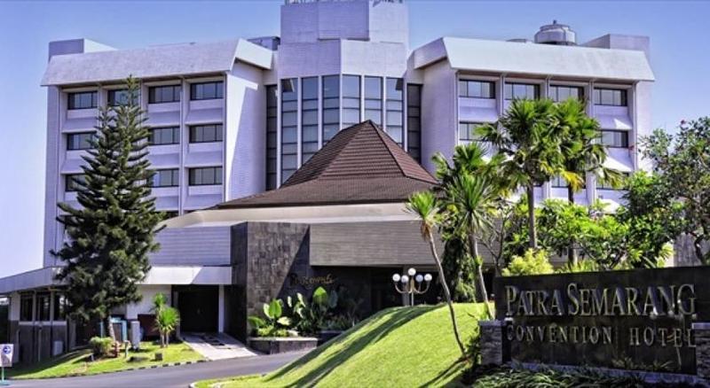 Patra Semarang Hotel & Convention Экстерьер фото